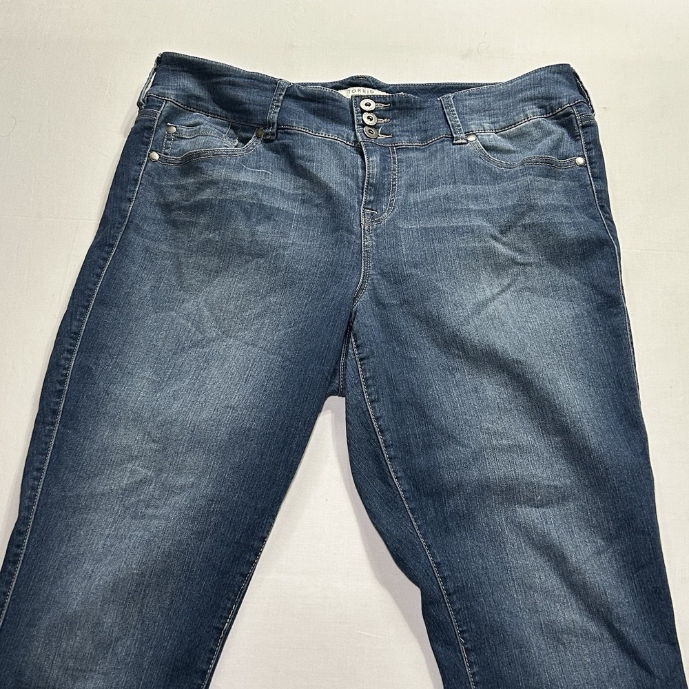 Torrid Jeans 18T Womens Dark Wash Blue Jeggings 3-Button Fly High Rise Stretch